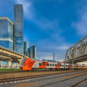 железнодорожный фотограф сергей крылов москва-сити ласточка электричка электропоезд лето небоскрёб город ржд экспресс