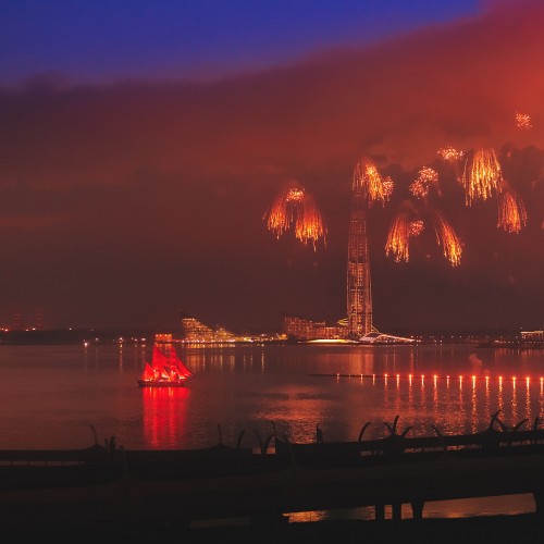 пейзажный фотограф сергей крылов алые паруса санкт петербург финский залив салют лахта 2020 парусник бриг