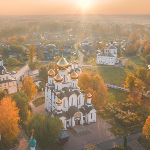 рассвет церковь монастырь храм пейзажный фотограф сергей крылов лето дрон dji mavic2 переславль-залесский