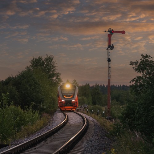железнодорожный фотограф сергей крылов карелия ржд рассвет семафор ляскеля  рельсовый автобус ра3 тмх трансмашхолдинг орлан